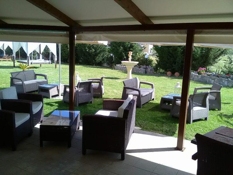 Eleni'S Garden & Castello Suites Alykanas  Exterior foto